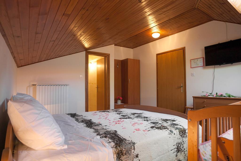 Janezinovi House Guest House Ratecevo Brdo Luaran gambar