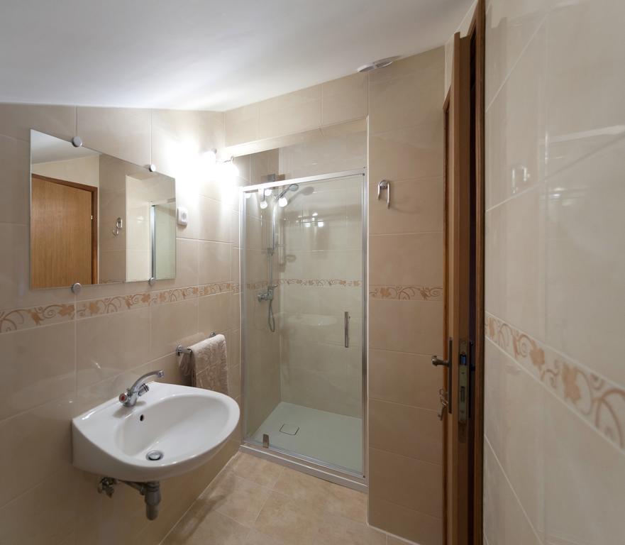 Janezinovi House Guest House Ratecevo Brdo Luaran gambar