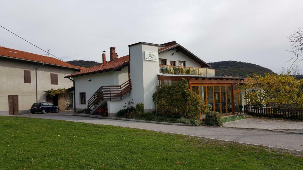 Janezinovi House Guest House Ratecevo Brdo Luaran gambar